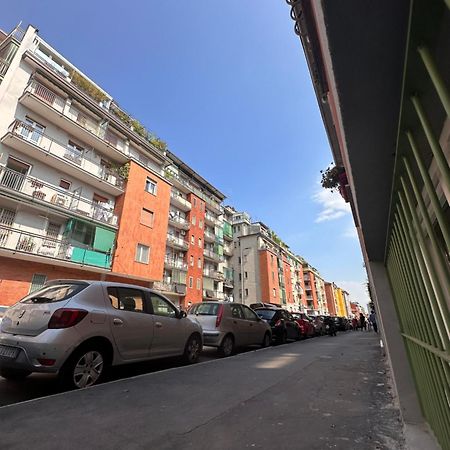 Residenza Elegante - A 5 Fermate Dal Duomo Villa Milano Exteriör bild
