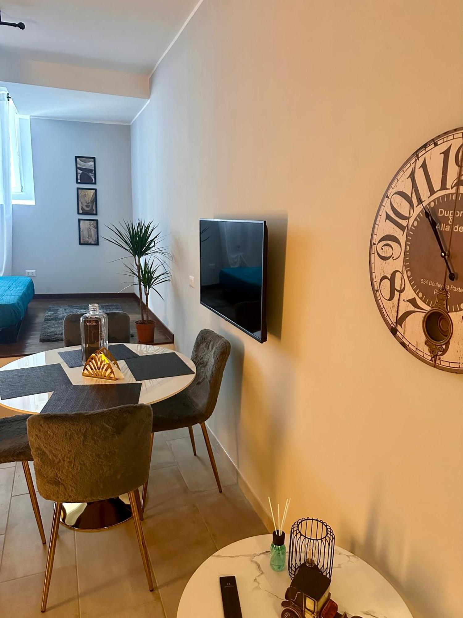 Residenza Elegante - A 5 Fermate Dal Duomo Villa Milano Exteriör bild